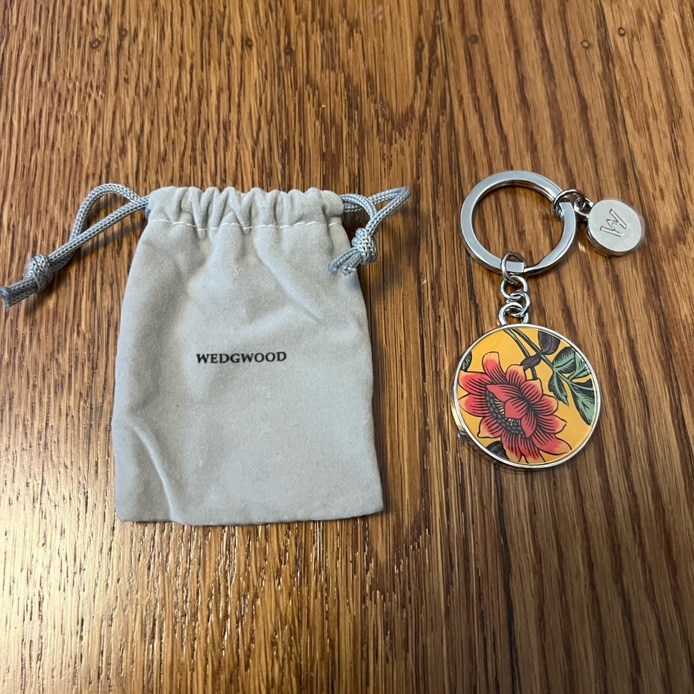Wedgwood Orange Floral Keyring with Red Flower